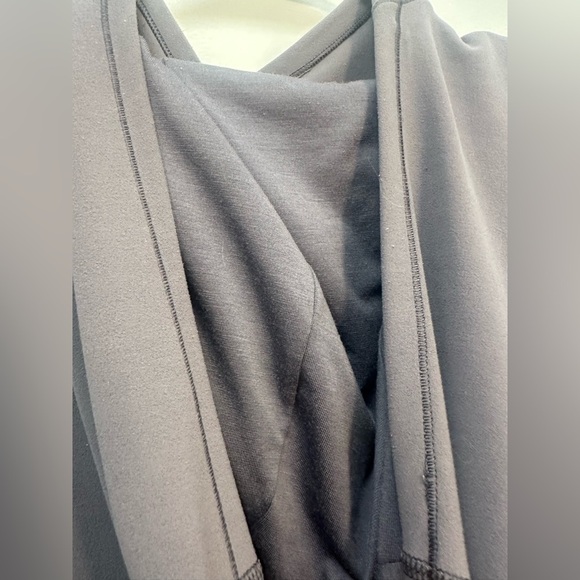 lululemon athletica Gray Asymmetrical Zip Hoodie - Picture 7 of 14